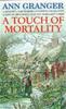 Het Boek A Touch of Mortality (Mitchell & Markby 9) : A Cosy English Village Whodunit of Wit and Warmth