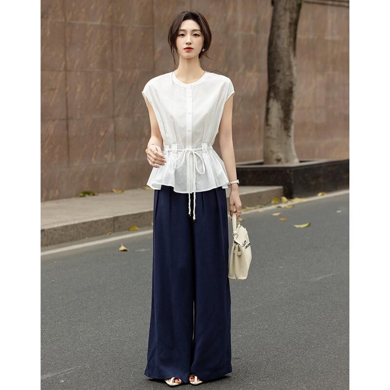 Camicia da donna Demana in misto lino ramia e lyocell con cintura