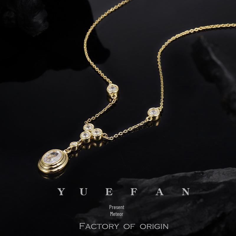 Elegant 925 Silver Clavicle Chain: High-End Moissanite Necklace, Non-Fading, Hot-Selling Women's Jewelry
