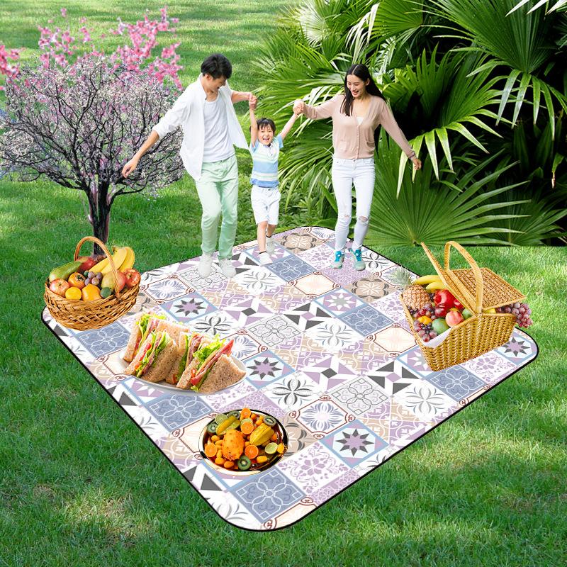 Picnic Blankets Extra Large, Waterproof Foldable Outdoor Beach Blanket,3-Layer Picnic Mat for Camping, Hiking, Travel, Park, Concerts
