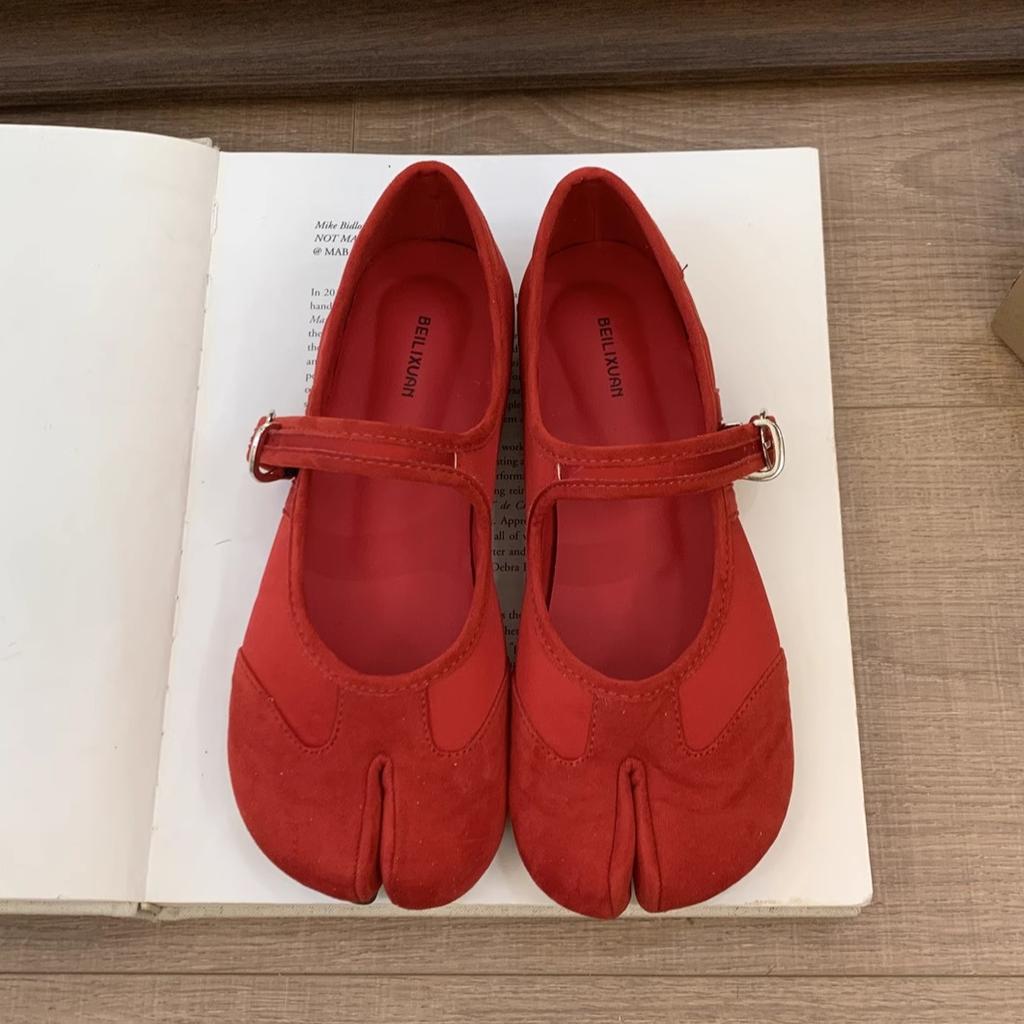 Fashion IPPEUM Tabi Shoes Ballet Flats For Women 2025 New Vintage Ballerina Shoes Split Toe