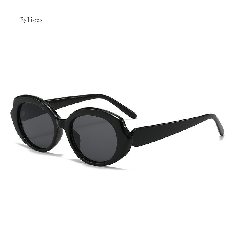 Latest Oval Jelly Color Women Sunglasses Fashion Yellow Green Shades UV400 Men Trending Gradient Sun Glasses High Performance