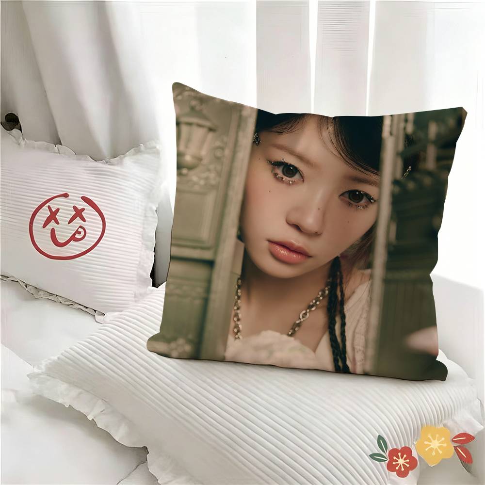 Pc KPOP Moka Singer IILLIT Pillow Case Fashion Square Pillowcase Bedroom Sofa Room Ins Decoration Leisure