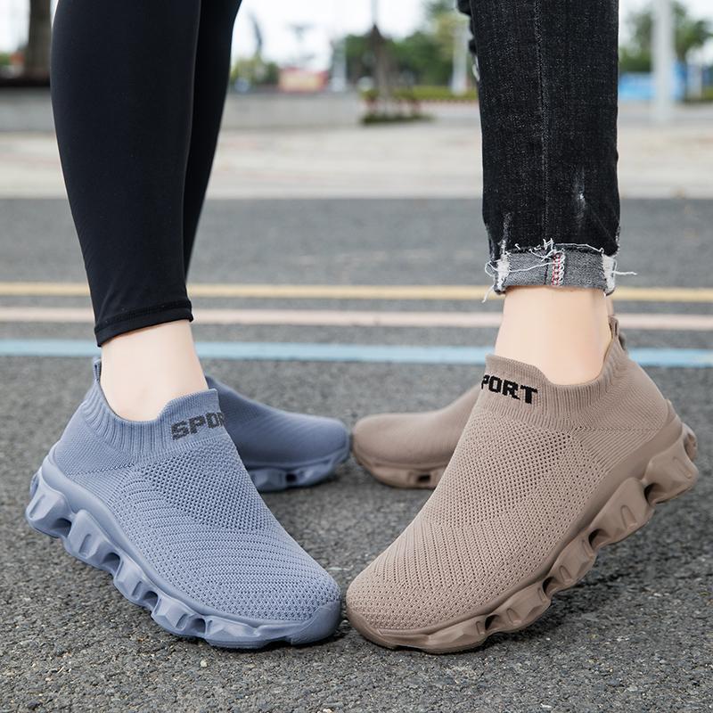 Chaussures de sport respirantes pour hommes Chaussures confortables pour la course, la marche, le jogging pour couples Couvre-pieds d'extérieur Chaussettes et chaussures décontractées