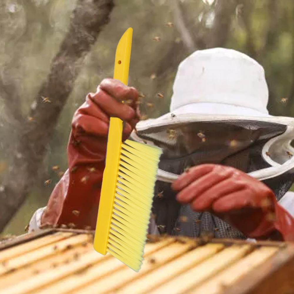 Bright Yellow Beekeeping Brush Soft Bristles Bee Brush Tool Bee Brush Hive Tool Beehive Inspection