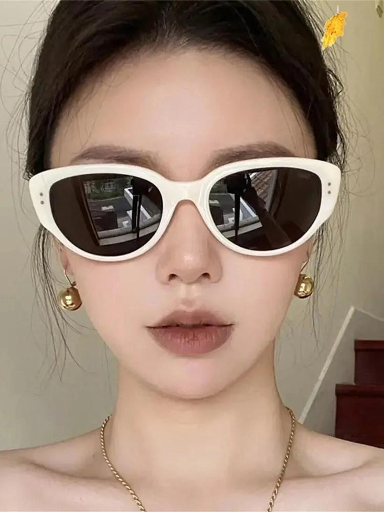 Fashion Sunglasses Women Designer Luxury Cat Eye Sun Glasses Female Classic Vintage Eyewear Uv400 Outdoor Holiday Glasses