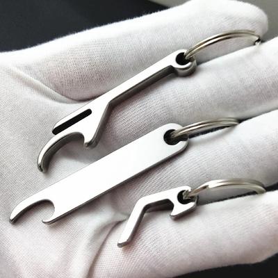 Taşınabilir Paslanmaz Çelik Bira Şişe Açacağı Anahtarlık Erkekler için Mini Metal Şişe Konserve Açacağı Mutfak Aletleri Anahtarlık