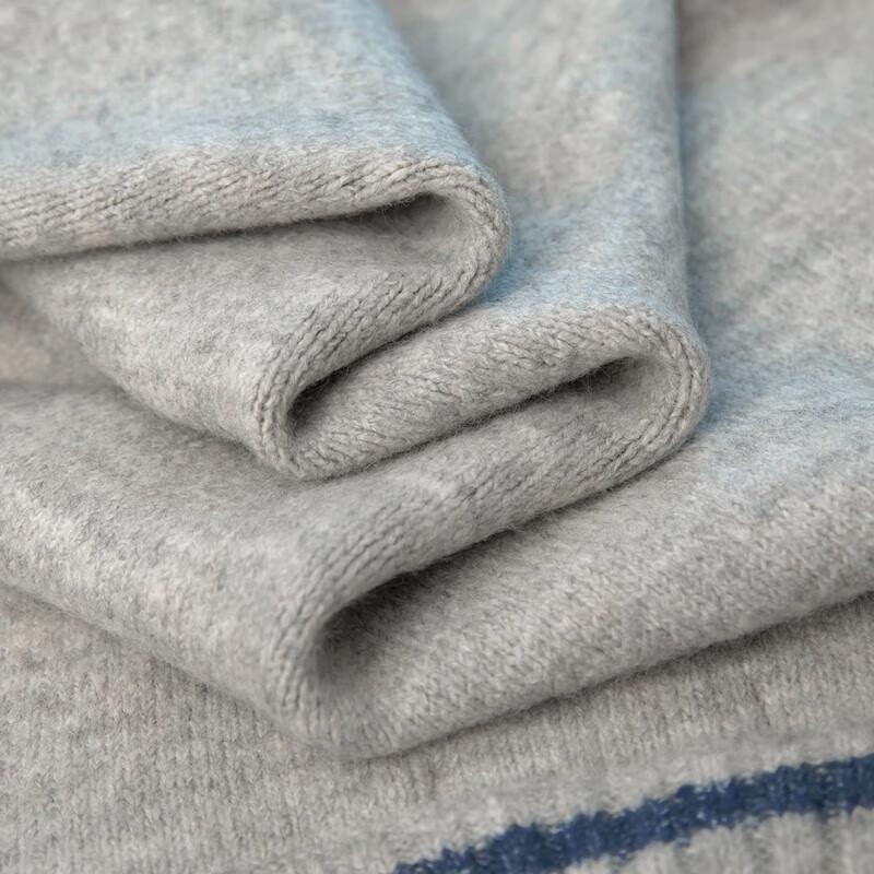 Women's V-Neck Knit Vest