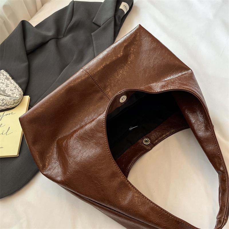 Vintage Underarm Bag Women's Tote Bag Large Capacity Shoulder Bag