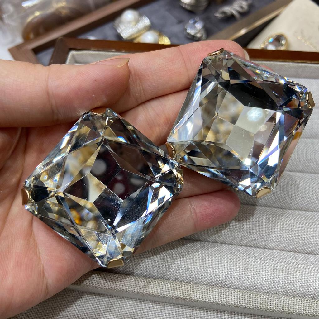 Wind Einfache Atmosphäre Quadrat Achteckig Glas Mondlicht Kristall Große Einzelne Diamantohrringe Leichter Luxus Hochwertige Steckerohrringe