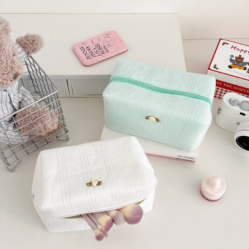 Small Rose Knitted Cotton Octagonal Makeup Storage Bag With Waterproof Design For Daily Use