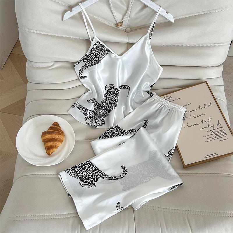 Women's pajamas, sexy V-neck leopard print nightgown, European and American style loungewear set