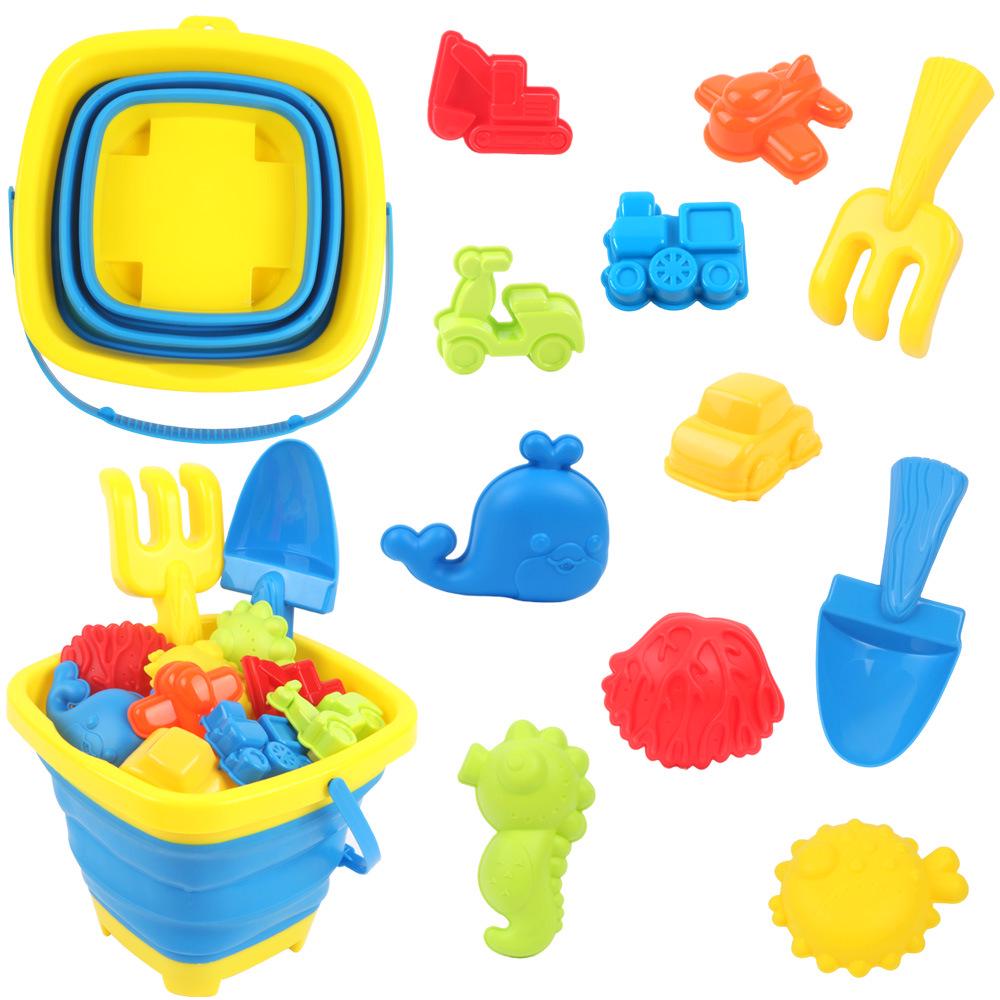 Children's Foldable Beach Toy Set: Telescopic Bucket, Round Bucket, Shovel for Sand & Water Play.