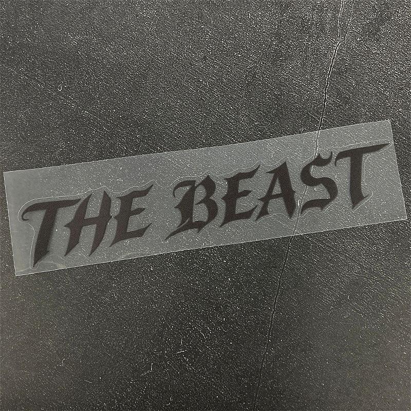 1 Stück THE BEAST Motorradaufkleber Wasserdicht für Motorradhelm Kraftstofftank DIY Fahrräder Roller Karosserie Universal Vinyl Aufkleber