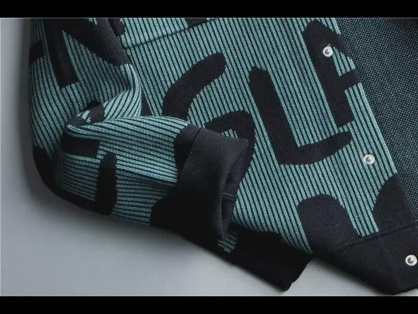 2022 Autumn/Winter Retro Men's Korean Lapel Cardigan: Trendy, Personalized, Loose Knit Sweater