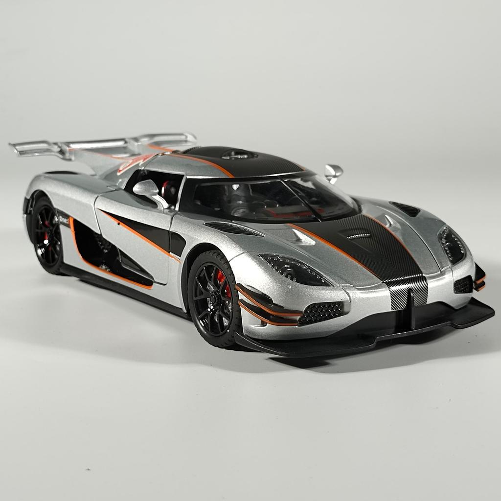 1:24 KNSG One:1 Limited Edition Hypercar Alloy Diecast Model Car Home Decoration & Computer Desktop Ornaments & Holiday Present