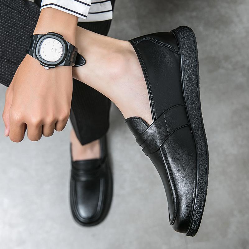 Men Loafers Shoes 2024 New Fashion Men Casual Leather Shoes Comfortable Men Flat Driving Moccasins High Quality Soft Men Shoes