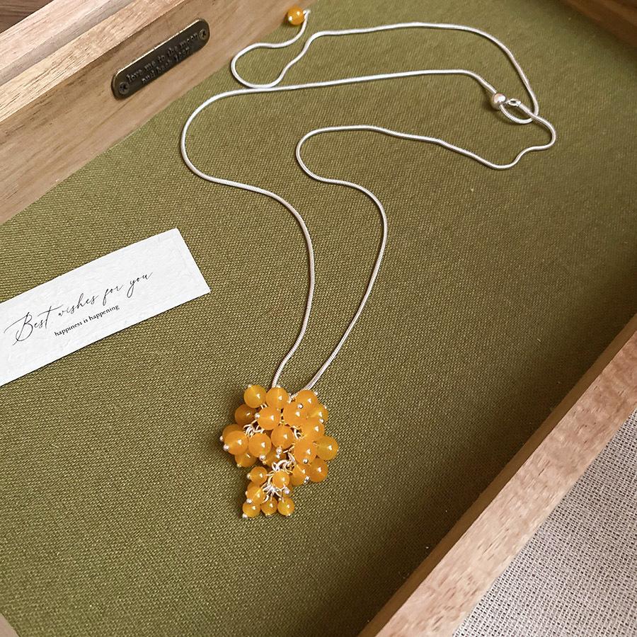 Summer dopamine stained glass crystal beaded necklace collarbone chain design sense niche item decoration