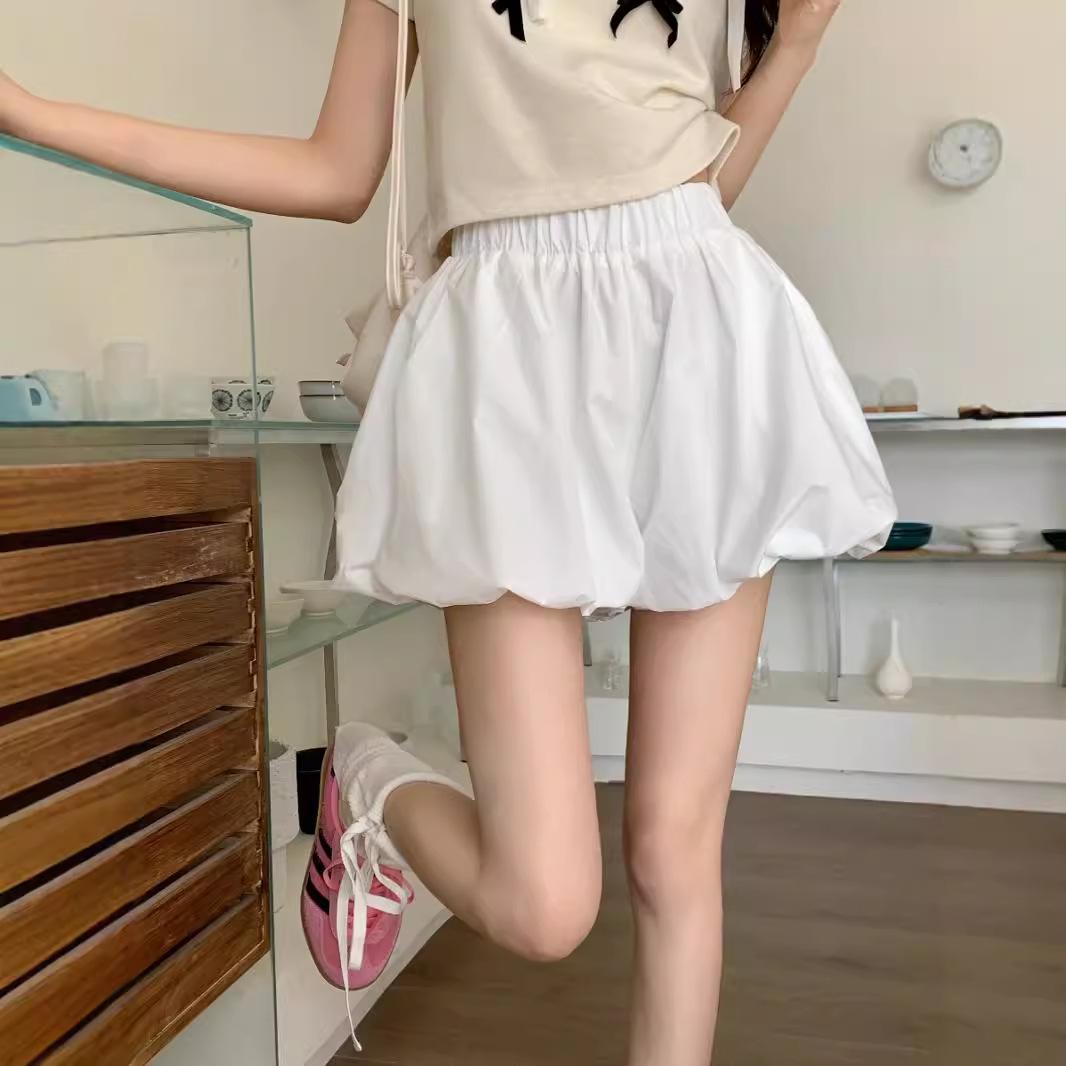 

Korean Style High-Waist Black Wide-Leg Shorts for Women - Summer 2024 M