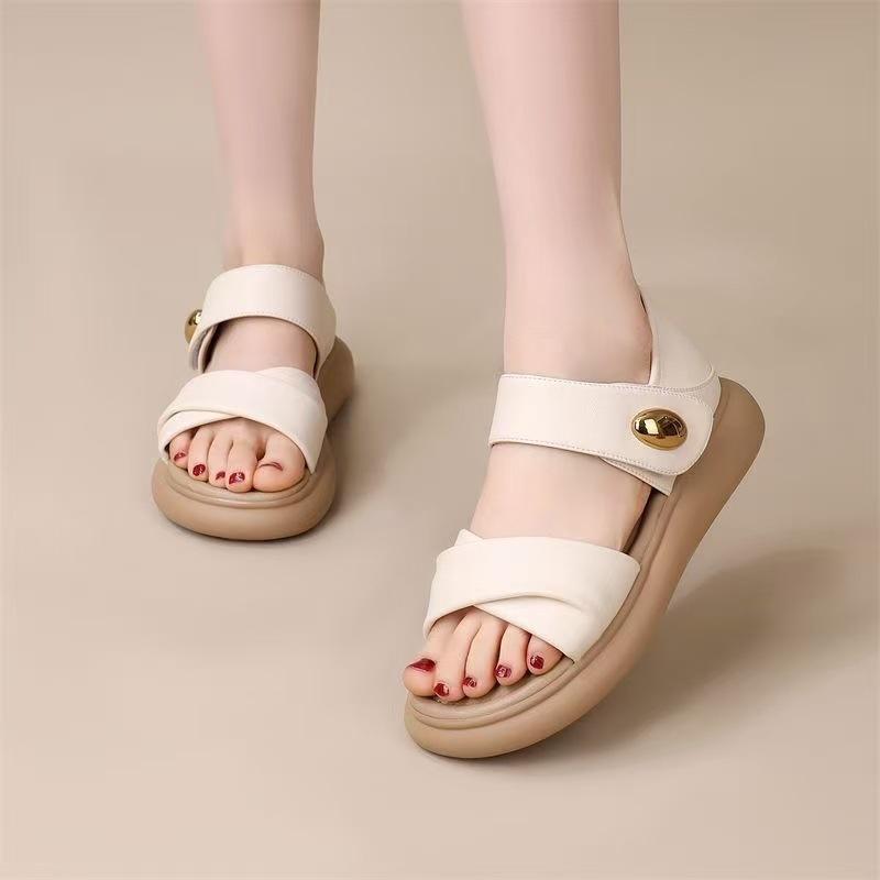 Yuechen Flat-bottomed Casual Sandals Women Wear In Summer, New Super Fire Non-slip Comfortable Soft-soled Roman Shoes