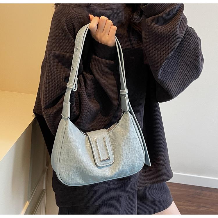 Fashion Solid Women's Shoulder Bag Artificial Leather Square Underarm Bags Ladies Handbags For Daily Used and Gift