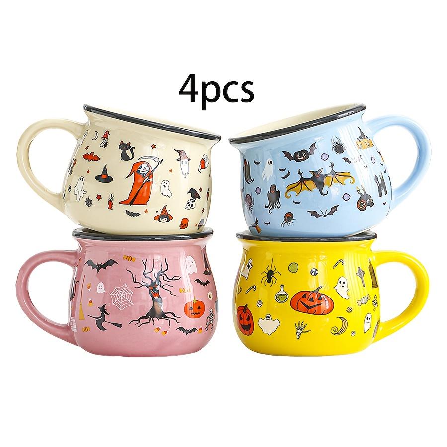 

Набор из 4 керамических кружек на Хэллоуин, дизайн с жуткими привидениями, летучими мышами, ведьмами, тыквами, прочные, можно мыть в посудомоечной машине, кофейные кружки для горячих/холодных напитков, разноцветные 4pcs