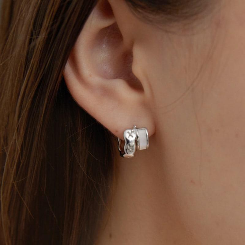 Primaute Aurora Xcross Earring