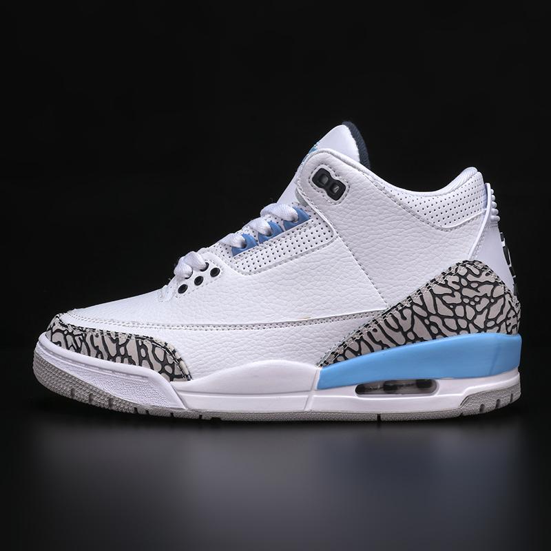 Versatile Casual Shoes: Embracing Comfort and  Sports Trends with Soft Soles