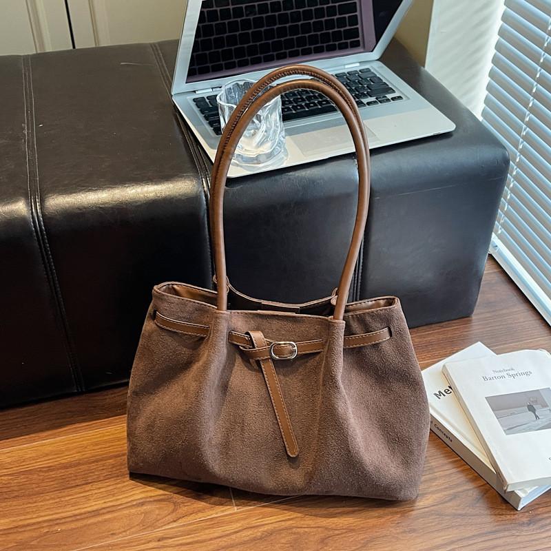 Street Style Womens Oversized Tote Bag With Double Shoulder Straps For Daily Use