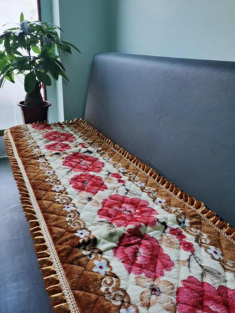 Thick Non-Slip Winter Sofa Cushion for 3-Seater - Solid Wood, Spring/Autumn Use