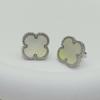 High Quality Titanium Steel Natural Mother-of-pearl Four-leaf Clover Earrings for Women 18K Fashion Premium Earrings
