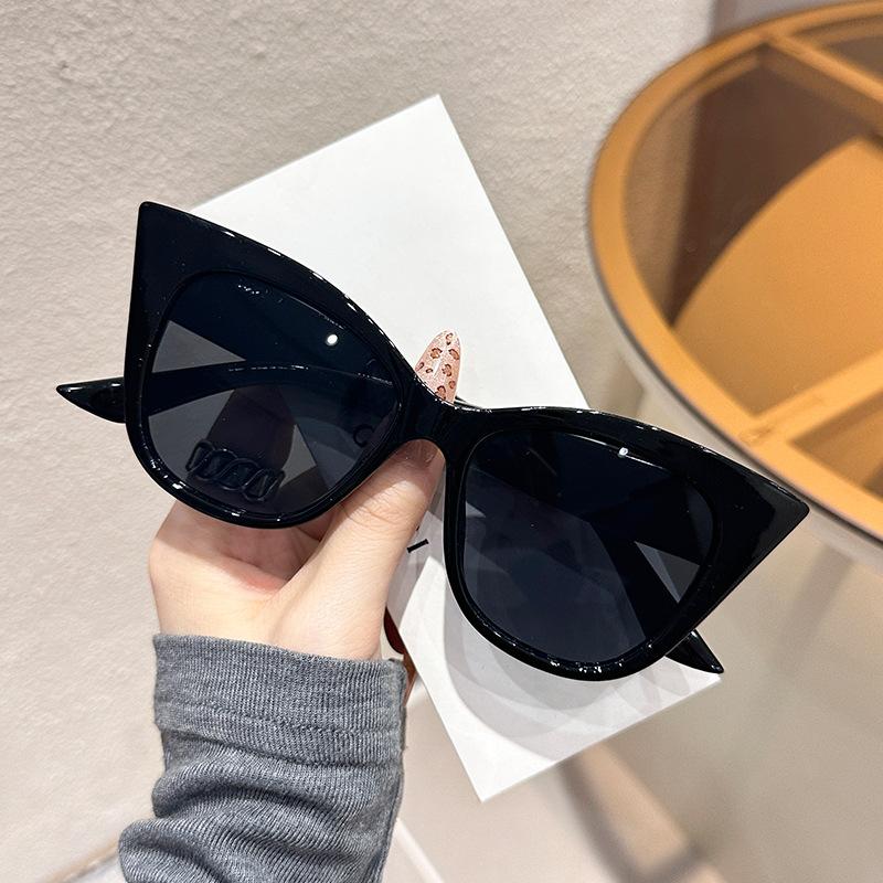 Premium Sunglasses Uv Protection Sunscreen Men'S And Women'S Fashion Trend Sunglasses Gradually Change Color