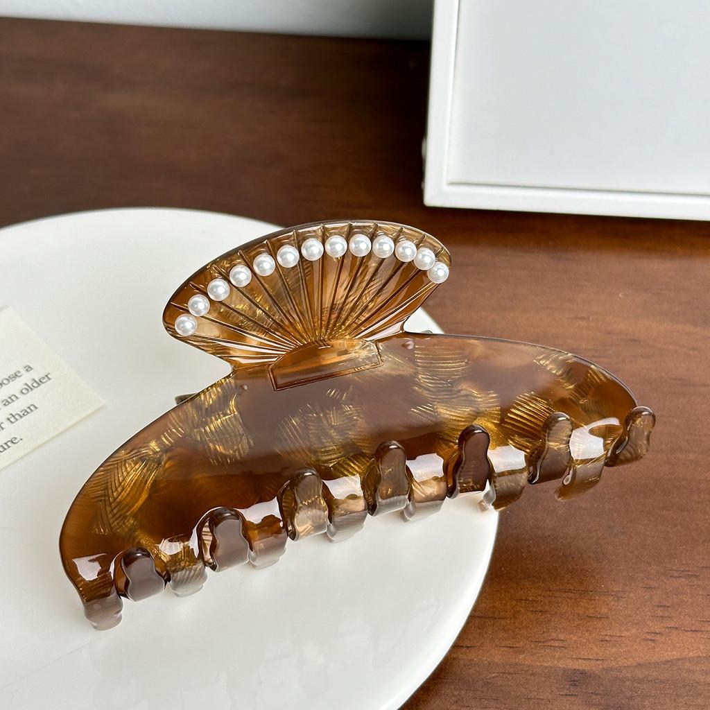 

Stylish French Chic Acetate Hair Claw Clip With Shell Design For Women Brown