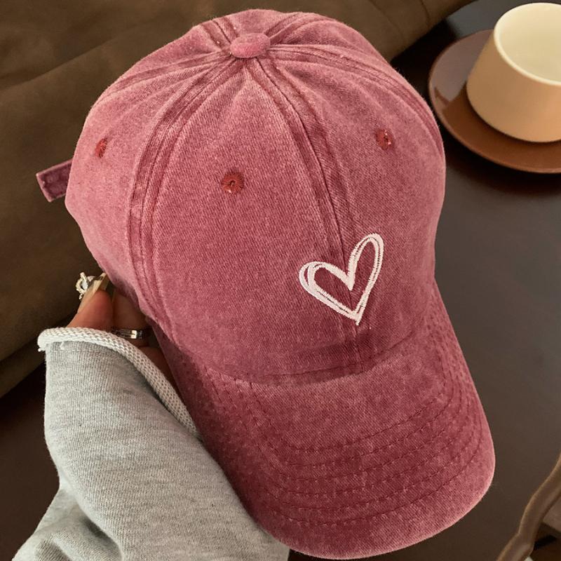 Love Embroidered Hat Outdoor Fashion Sports Baseball Hat Women's Sunshade Baseball Hat