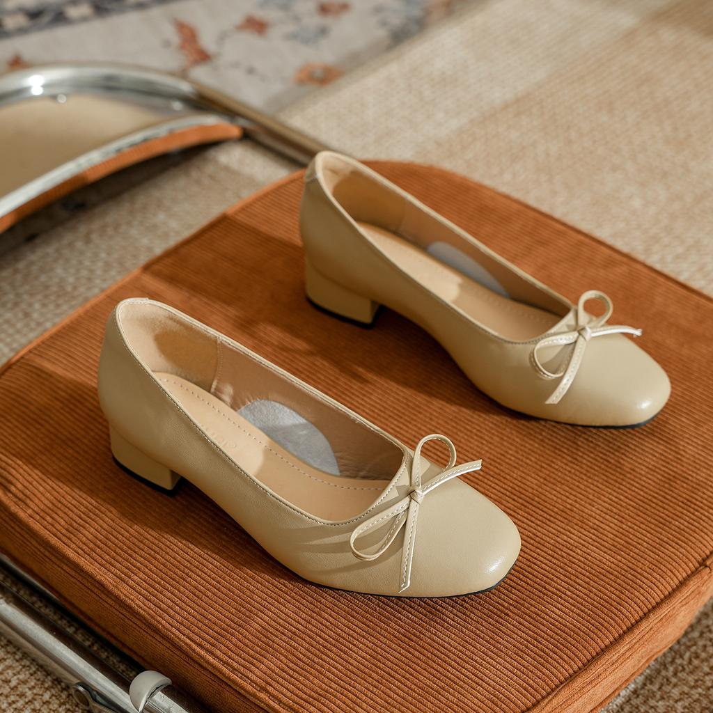 Leather retro square head bow light mouth low heel single shoes women's new autumn soft sole fairy style thick heel high heels