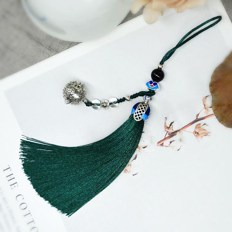1pc Keychain Fashion Handwork Supplies New Hanging Ornaments Diffuser Palace Bell Tassels Metallic Locket Pendant