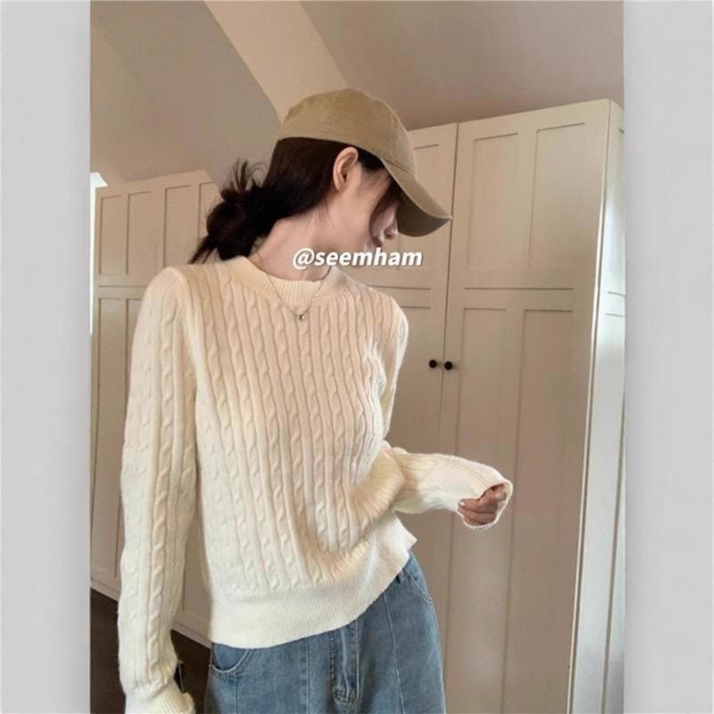 Simple Lazy Style Knitted Sweater Autumn and Winter Design Sense Twist Inner Bottoming Shirt Women's Age-reducing Top