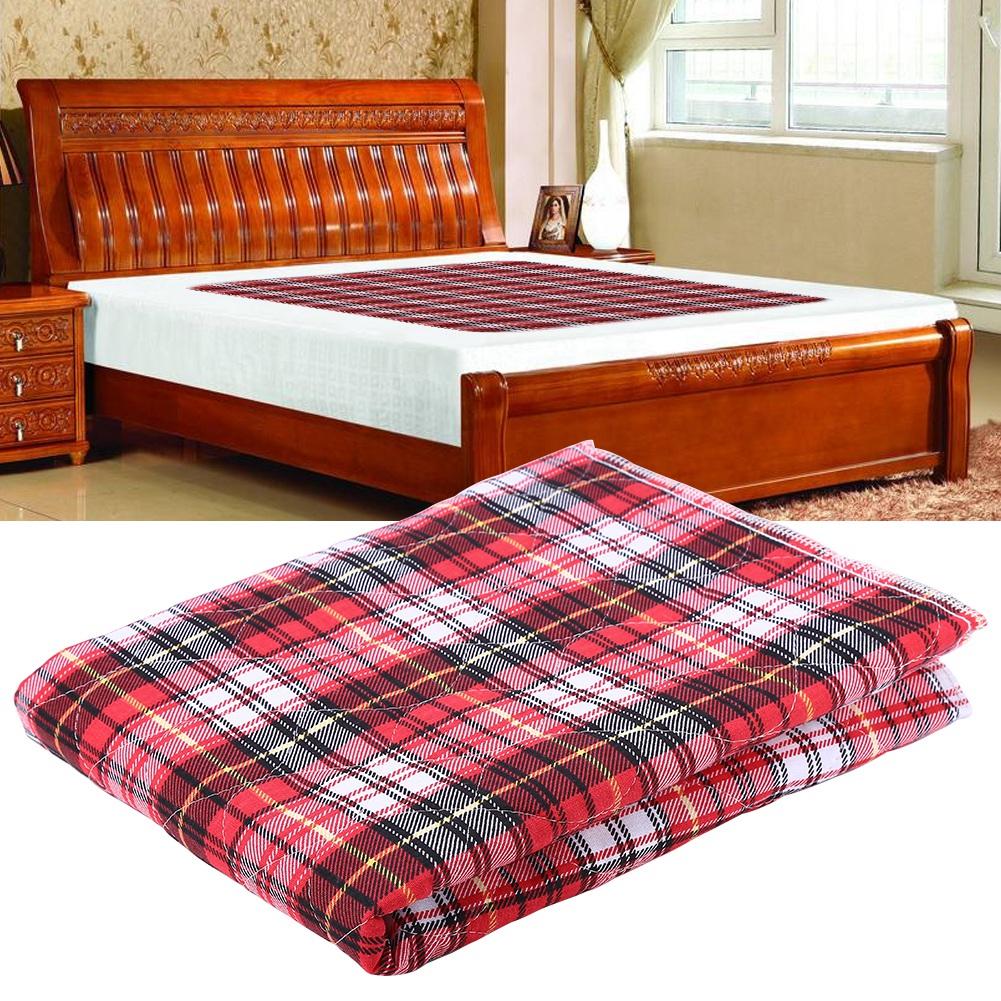 Reusable Washable Pad An Absorbent Pad For Elder Baby Incontinence Pad 3 Layers Red Plaid
