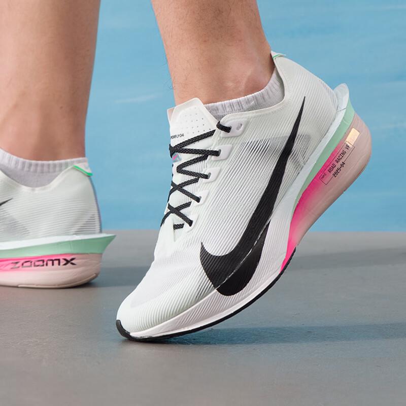 Nike Men s HF6414-101 Lifestyle Running Shoes US 6.5 зелёный