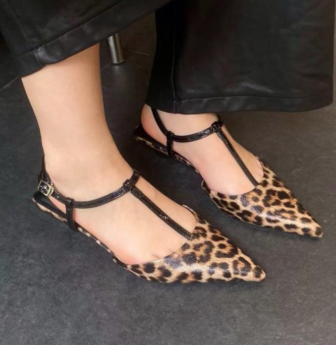 

Fashion Leopard Heeled Sandals Women s Elegant Pointed Toe Shoes Designer Party Flip Flops Trend Ankle Strap Women High Heels Pumps 43 хаки