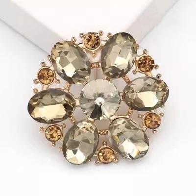 1pcs Luxurious Glass Rhinestone Buttons Fur Coat with Men's and Women's Decor Accessories Hollow Design Metal Sewing Button