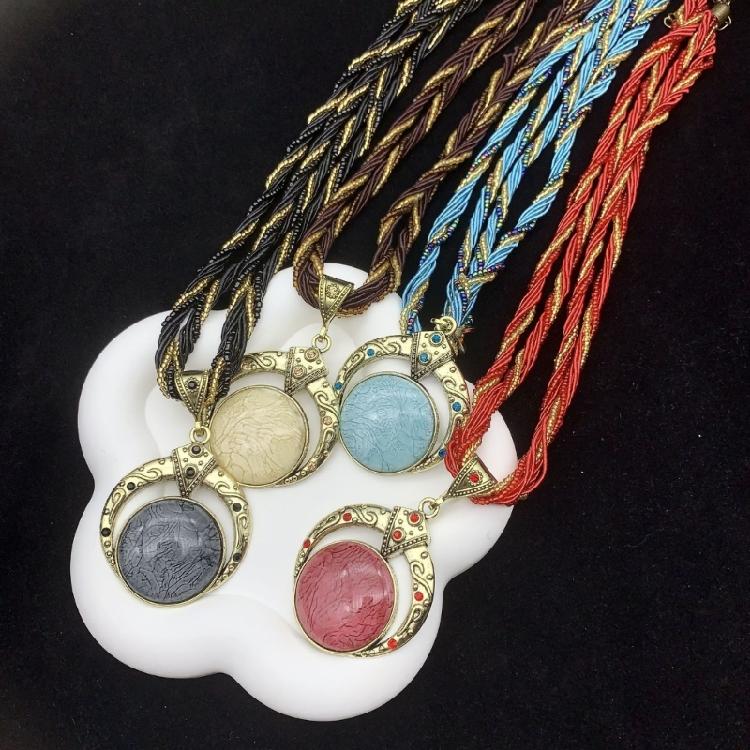 Nature Inspire Bohemian Styles Necklace with Distinctive Bead Designs Suitable for Music Festivals and Casual Event