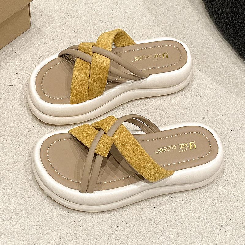 Cool pantofle dámské letní nošení 2025 nové se sukní platforma plážové sandály módní dámské těhotenské dámské jednoslovné nazouváky