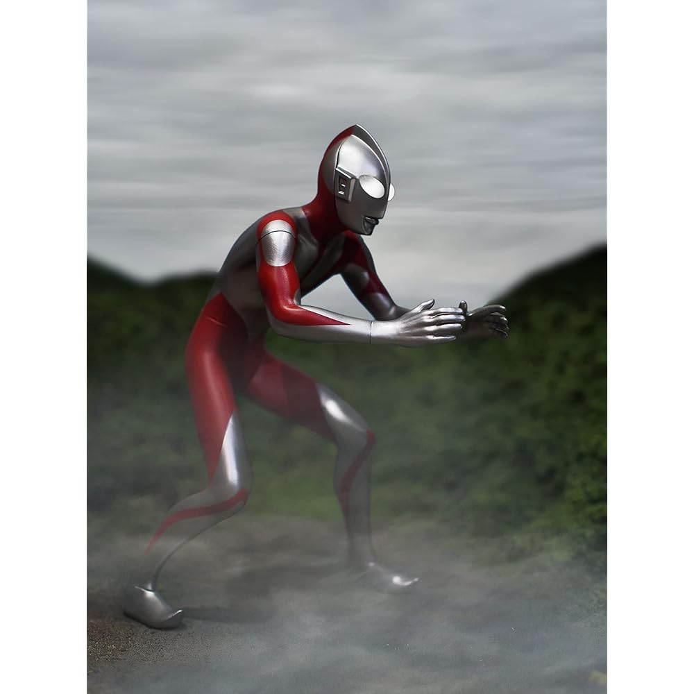 CCP 1/8 Collectible Series Shin Ultraman Ultraman Fighting Pose Ver. with LED Light-Up Gimmick, Approximately 16cm Tall, Pre-painted PVC Soft Vinyl Fi