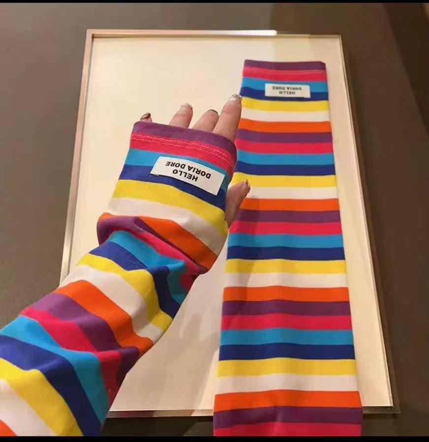 

Yang Zi Rainbow Striped Women s Sun Protection Sleeves - Summer UV-Blocking, Stretchable, Loose Fit One Size