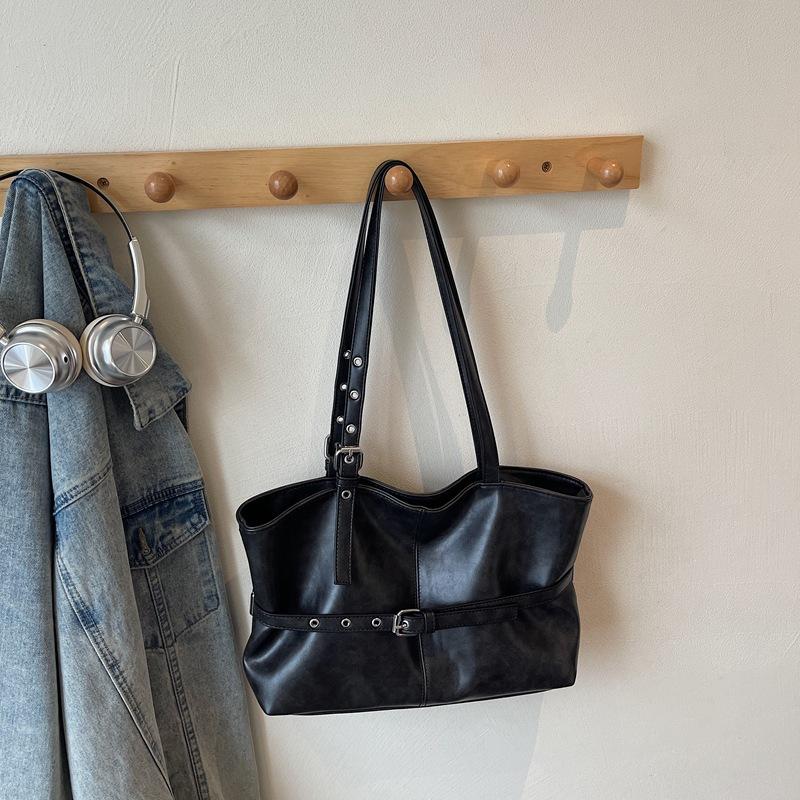 Herbst Freizeit Nische Achseltasche neue große Kapazität Pendler Tragetasche Lokomotivwind Umhängetasche Damen