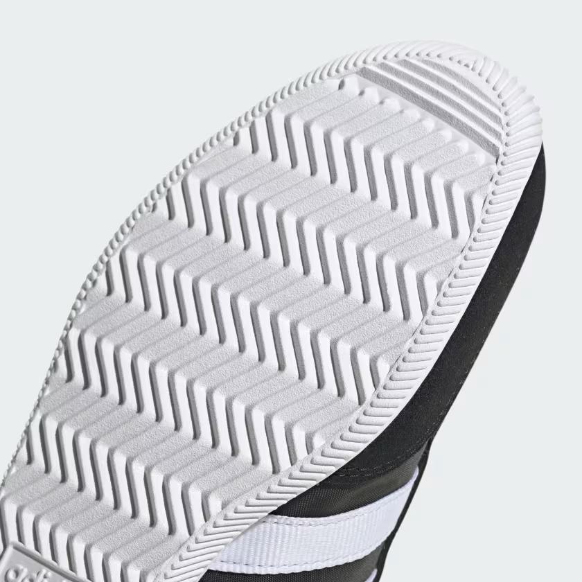 JR8122 adidas Originals Japan H Core Black Cloud White Cloud White (Damen)
