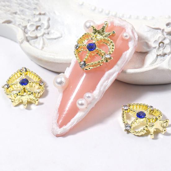 10 ks stylů nehtů zdobení kamínky zářící manikúra umění DIY rozmanité 3D korunkové srdce na nehty kouzlo