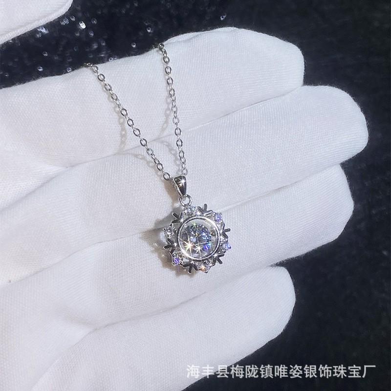 Moissanite Snowflake Pendant Necklace Chain Gift Christmas Valentine