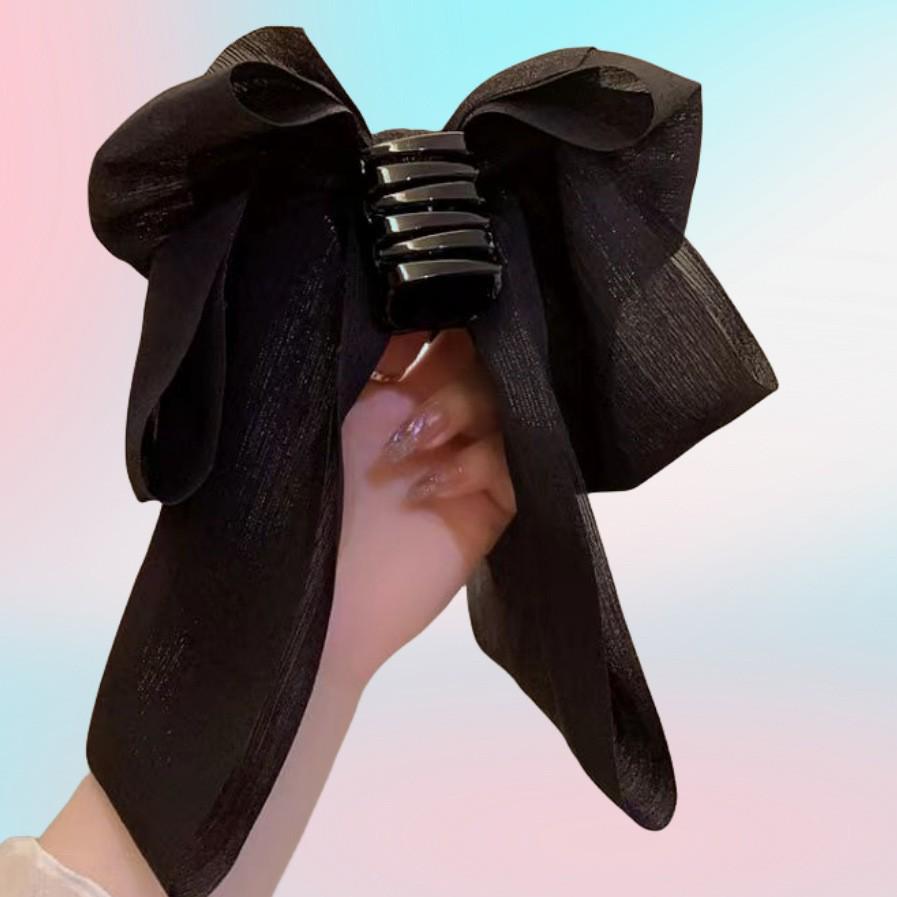 Versatile Pearlescent Bow Claw Hair Clip - Princess Style for Summer and High Ponytails